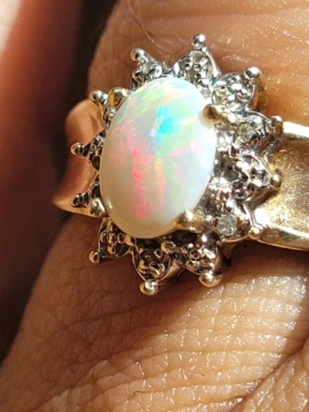 Opal Halo Diamond Vinttage Ring in Gold with White Opal Center 10k